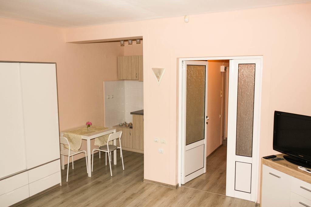 היסריה Villa Nymphea Water Lily מראה חיצוני תמונה